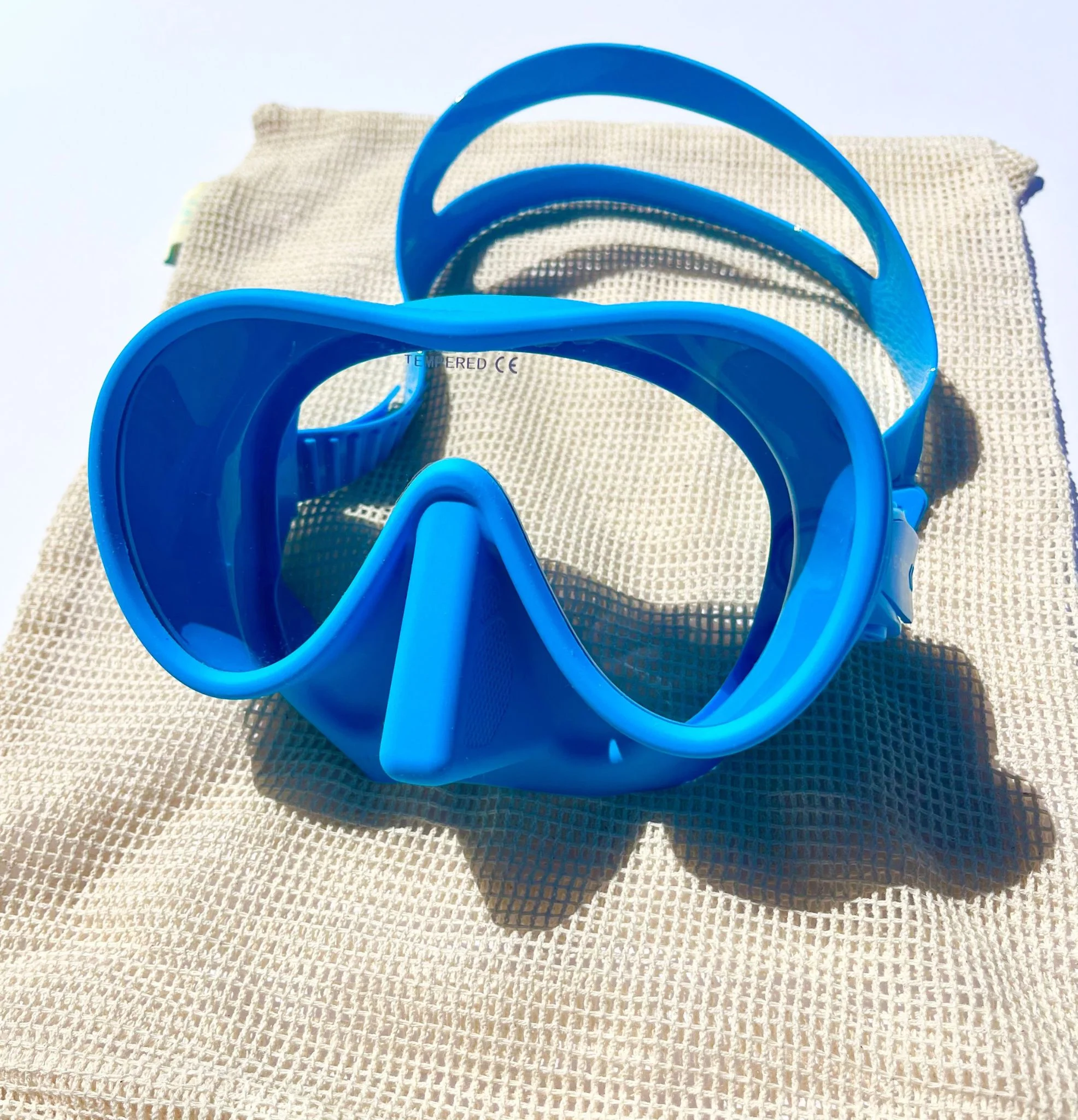 Fins + Mask & Dry Snorkel Bundle - Image 11